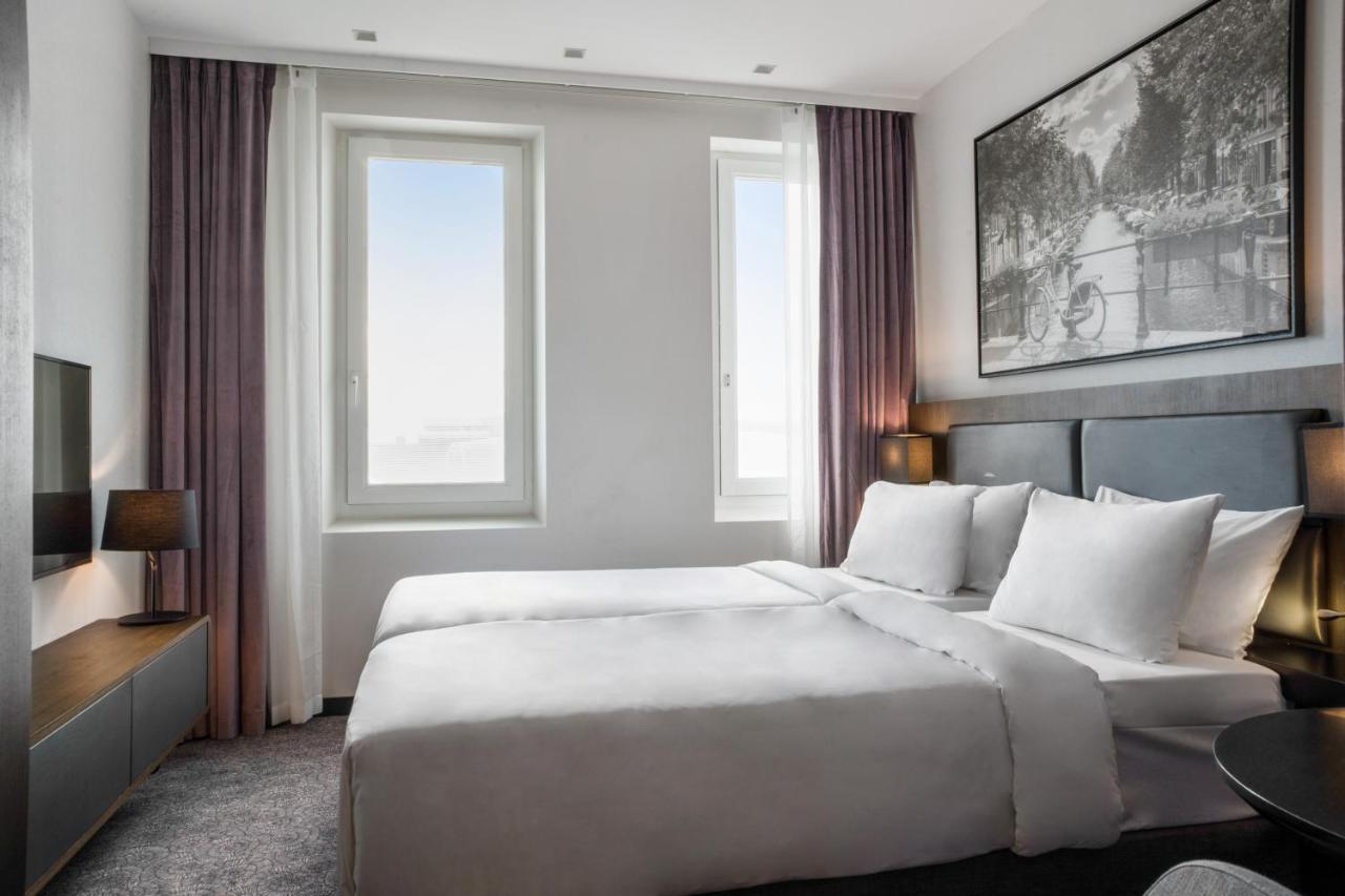 Standard Studio Suite,1657194749:JPEG
